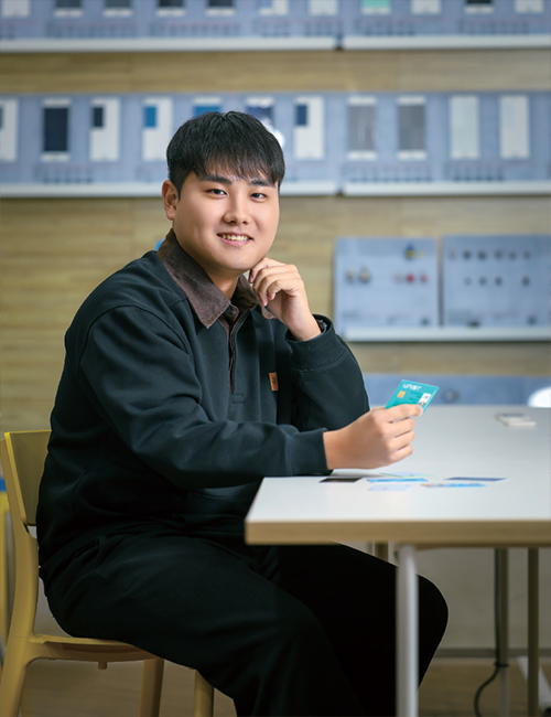 학생증 하나에 담은 <br>UNIST의 방향