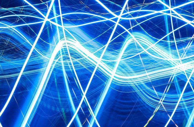 [통신칼럼]디지털 헬스케어 혁신 이끄는 전자기파 기술