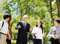 Special Lecture by Dr. Moo Je Cho, Former President of UNIST