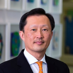 Special Visit by Elsevier Chairman Youngsuk Chi